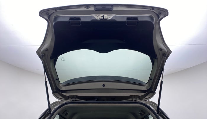 2019 Maruti Swift VXI, Petrol, Manual, 25,676 km, Boot Door Open