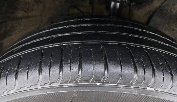 2021 Hyundai VENUE SX 1.0 TURBO, Petrol, Manual, 46,027 km, Right Front Tyre Tread