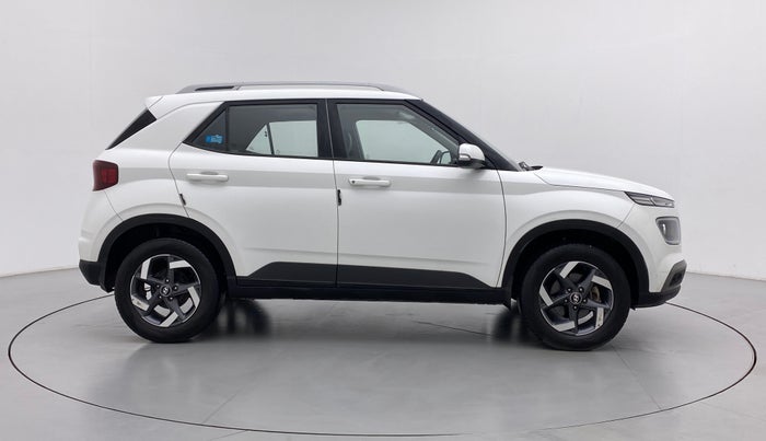 2021 Hyundai VENUE SX 1.0 TURBO, Petrol, Manual, 46,027 km, Right Side View