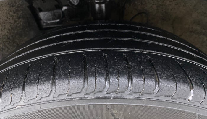 2021 Hyundai VENUE SX 1.0 TURBO, Petrol, Manual, 46,027 km, Left Front Tyre Tread