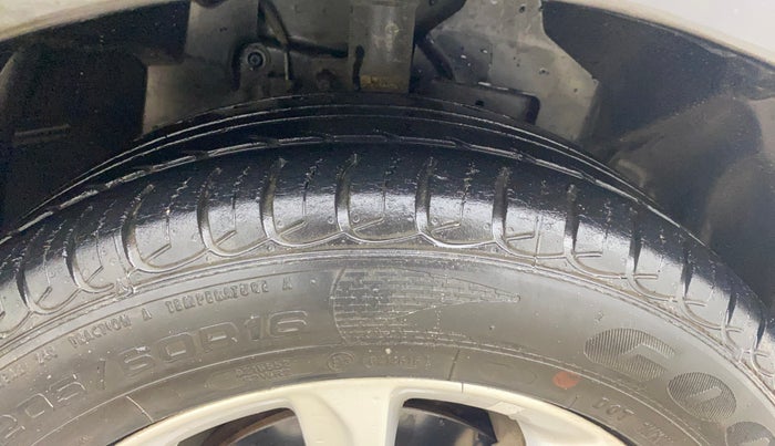 2018 Ford Ecosport TITANIUM 1.5L PETROL, Petrol, Manual, 34,366 km, Right Front Tyre Tread