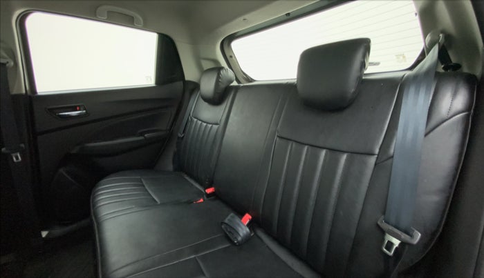 2019 Maruti Swift ZXI, Petrol, Manual, 18,682 km, Right Side Rear Door Cabin