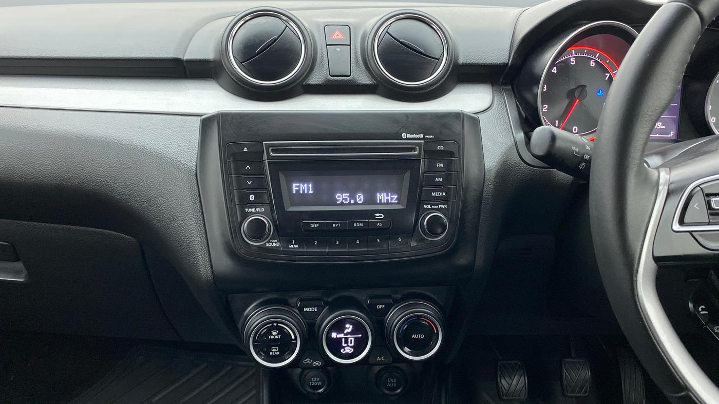 2019 Maruti Swift ZXI, Petrol, Manual, 18,682 km, Air Conditioner