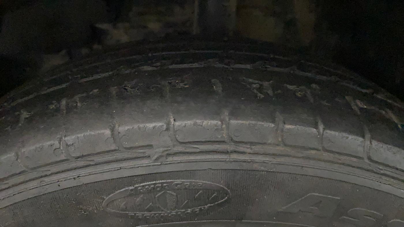 2022 Tata NEXON XM SUNROOF DIESEL, Diesel, Manual, 65,739 km, Left Front Tyre Tread