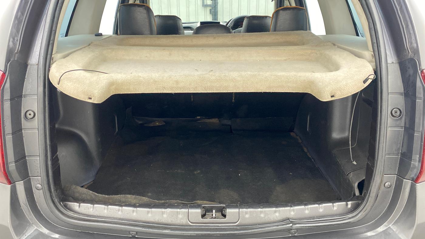 2016 Renault Duster 85 PS RXL 4X2 MT ADVENTURE EDITION, Diesel, Manual, 94,361 km, Boot Inside