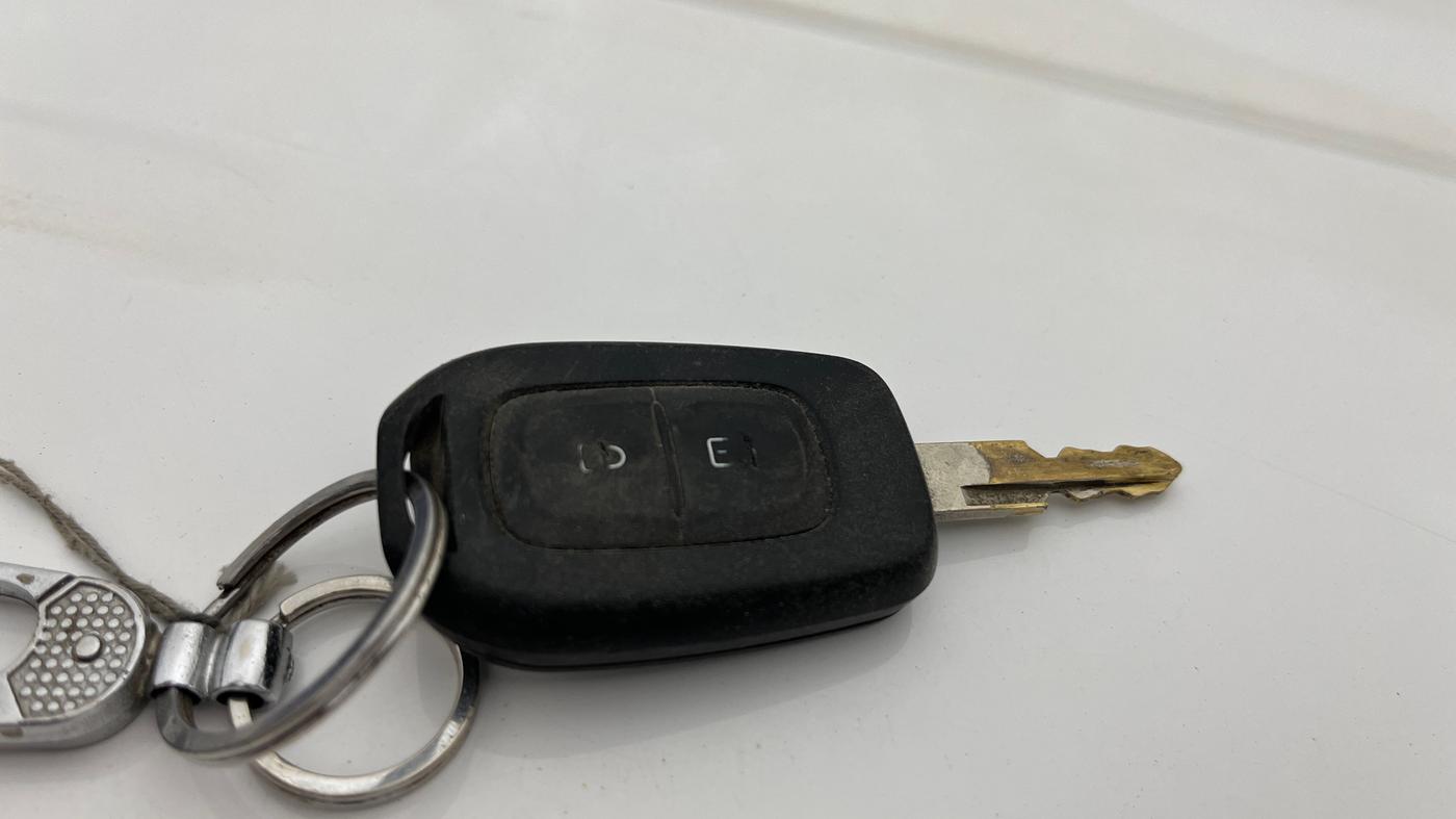 2017 Datsun Redi Go T (O), Petrol, Manual, 61,327 km, Key Close Up