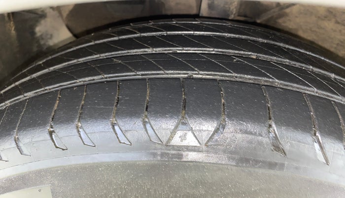 2019 Hyundai Creta E PLUS 1.6 PETROL, Petrol, Manual, 42,410 km, Left Front Tyre Tread