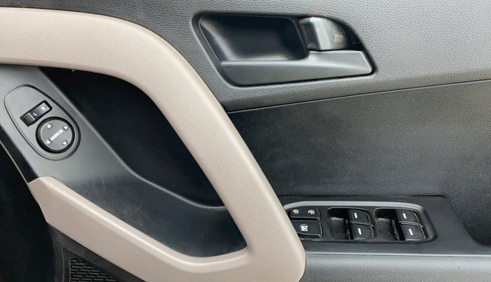 2019 Hyundai Creta E PLUS 1.6 PETROL, Petrol, Manual, 42,410 km, Driver Side Door Panels Control