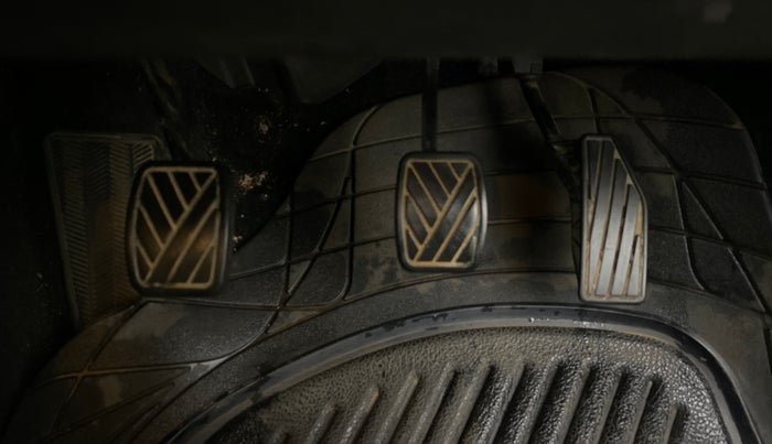 2023 Maruti Baleno SIGMA PETROL 1.2, Petrol, Manual, 58,984 km, Pedals