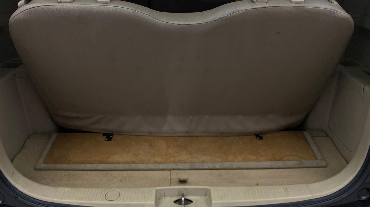 2013 Maruti Ertiga VXI, Petrol, Manual, 60,549 km, Boot Inside