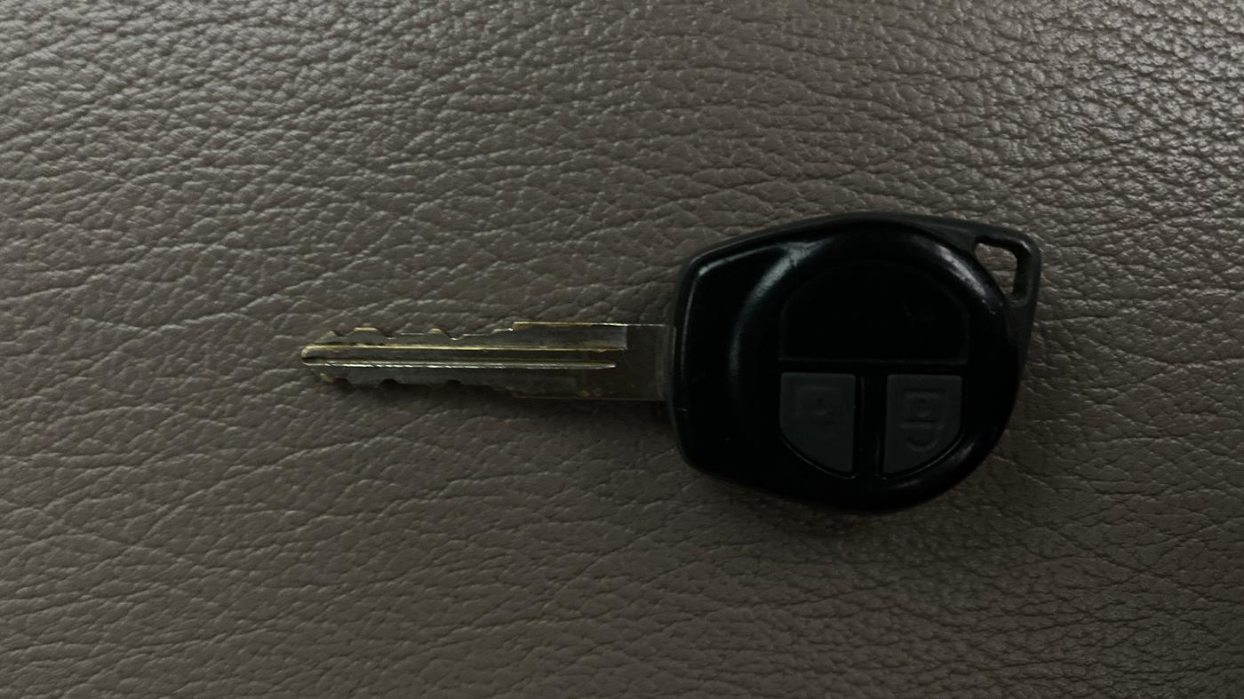 2013 Maruti Ertiga VXI, Petrol, Manual, 60,549 km, Key Close Up