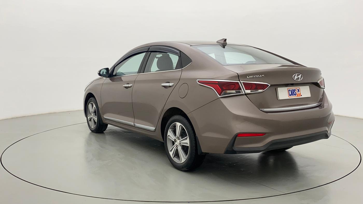2018 Hyundai Verna 1.6 SX VTVT, Petrol, Manual, 25,995 km, Left Back Diagonal