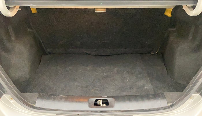 2013 Maruti Swift Dzire VXI, Petrol, Manual, 58,464 km, Boot Inside