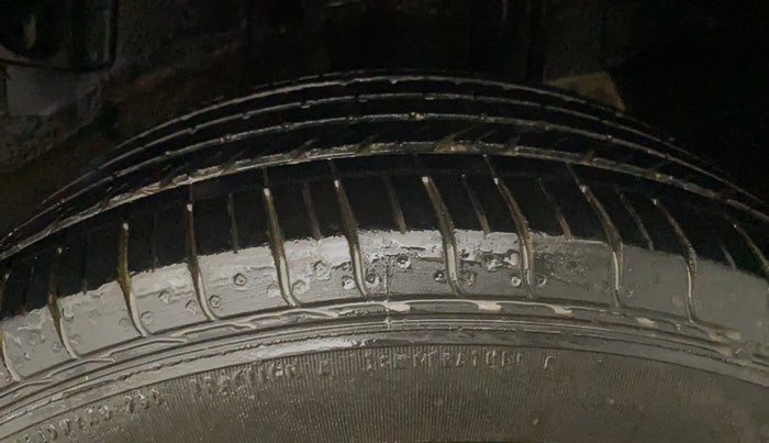 2018 Tata NEXON XM PETROL, Petrol, Manual, 67,123 km, Left Rear Tyre Tread