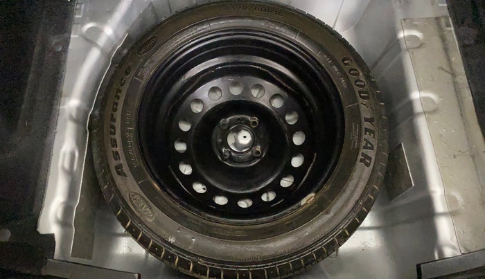 2018 Tata NEXON XM PETROL, Petrol, Manual, 67,123 km, Spare Tyre