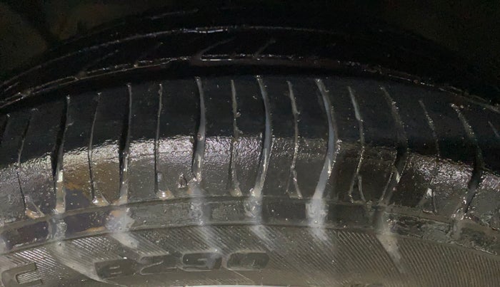 2017 Ford Figo Aspire TREND 1.5 DIESEL, Diesel, Manual, 73,877 km, Left Front Tyre Tread