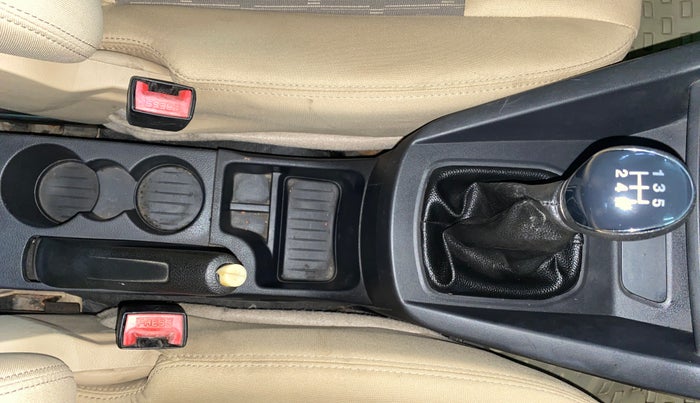 2017 Ford Figo Aspire TREND 1.5 DIESEL, Diesel, Manual, 73,877 km, Gear Lever