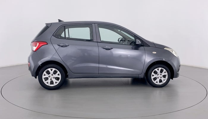 2015 Hyundai Grand i10 MAGNA 1.2 VTVT, Petrol, Manual, 62,335 km, Right Side View