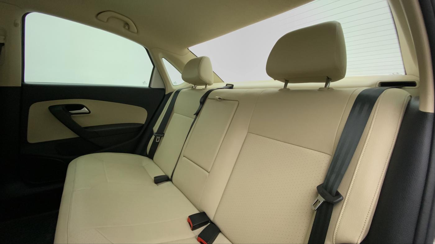 2021 Volkswagen Vento HIGHLINE PLUS 1.0 TSI AT, Petrol, Automatic, 18,837 km, Right Side Rear Door Cabin