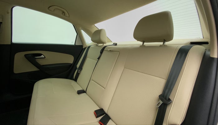 2021 Volkswagen Vento HIGHLINE PLUS 1.0 TSI AT, Petrol, Automatic, 18,837 km, Right Side Rear Door Cabin
