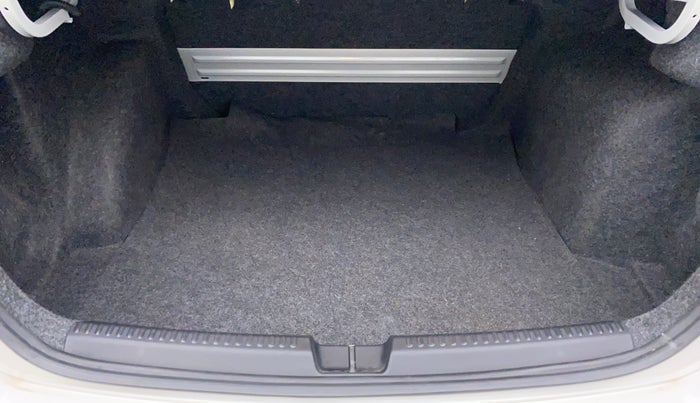 2021 Volkswagen Vento HIGHLINE PLUS 1.0 TSI AT, Petrol, Automatic, 18,837 km, Boot Inside