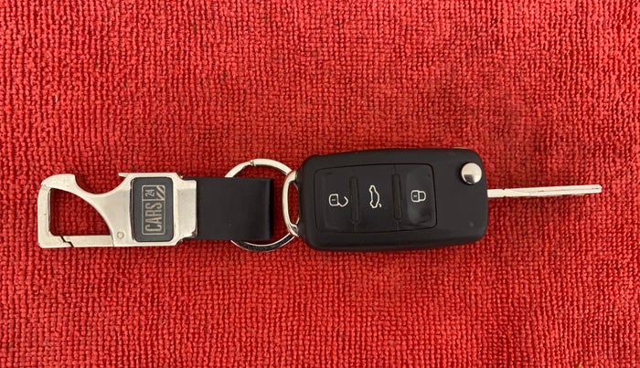 2021 Volkswagen Vento HIGHLINE PLUS 1.0 TSI AT, Petrol, Automatic, 18,837 km, Key Close Up