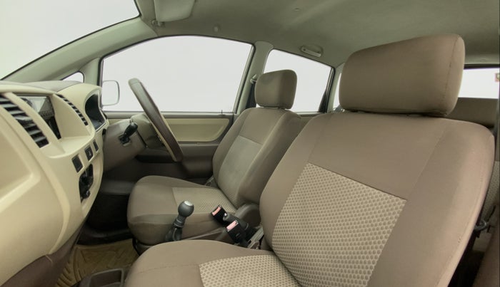 2011 Maruti Zen Estilo LXI, Petrol, Manual, 68,960 km, Right Side Front Door Cabin