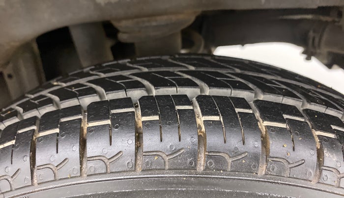 2011 Maruti Zen Estilo LXI, Petrol, Manual, 68,960 km, Left Rear Tyre Tread