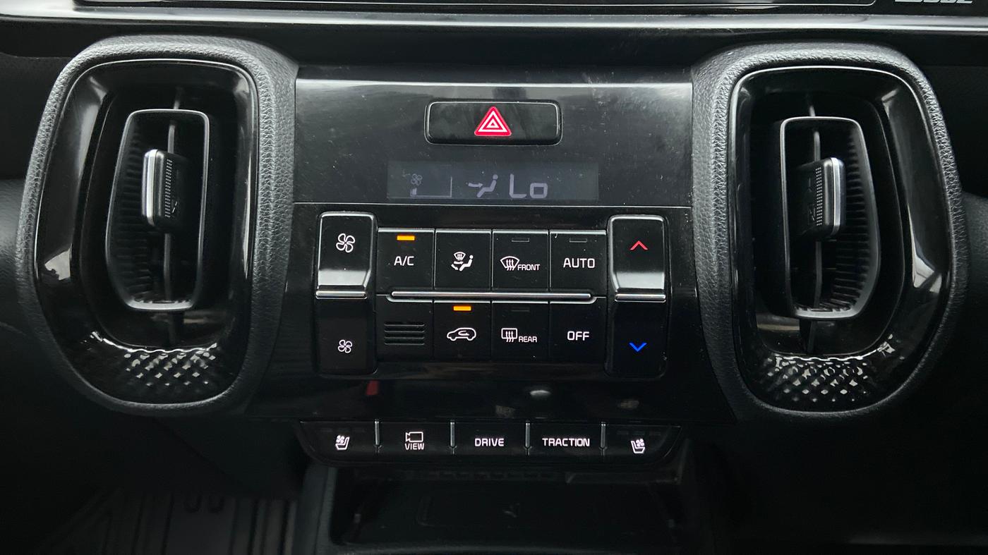 2020 KIA SONET GTX PLUS 1.0 DCT, Petrol, Automatic, 43,942 km, Automatic Climate Control