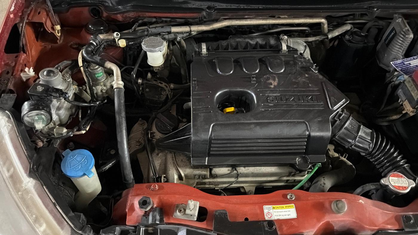 2014 Maruti Celerio VXI AMT, CNG, Automatic, 1,08,443 km, Engine View - Right