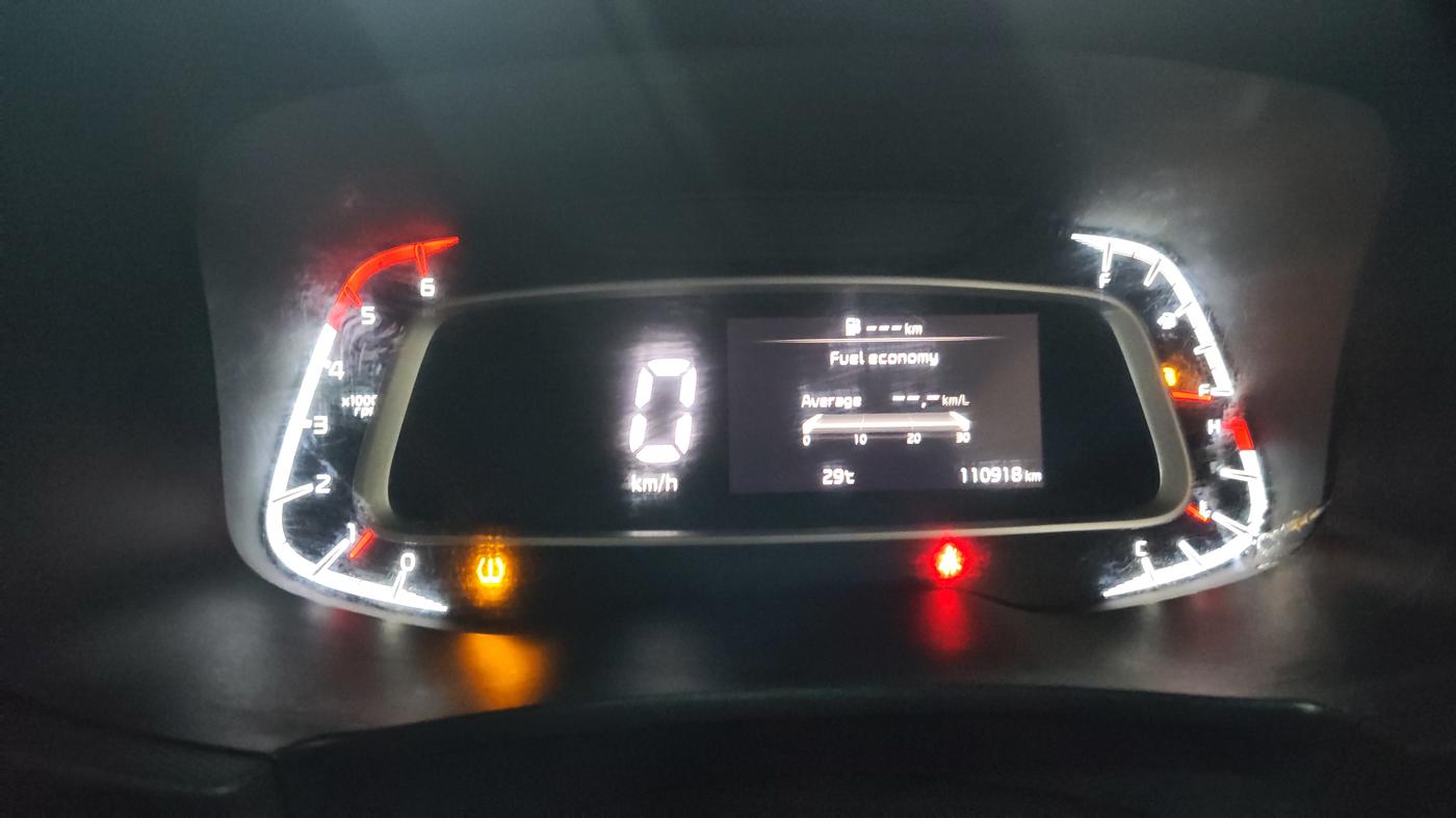 2020 KIA SONET GTX PLUS 1.5, Diesel, Manual, 1,10,909 km, Odometer Image