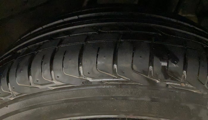2022 Tata NEXON XM PETROL, Petrol, Manual, 10,355 km, Left Rear Tyre Tread