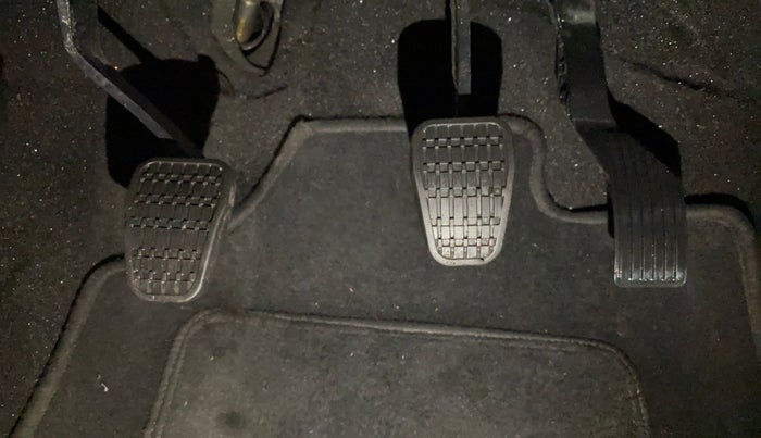 2022 Tata NEXON XM PETROL, Petrol, Manual, 10,355 km, Pedals