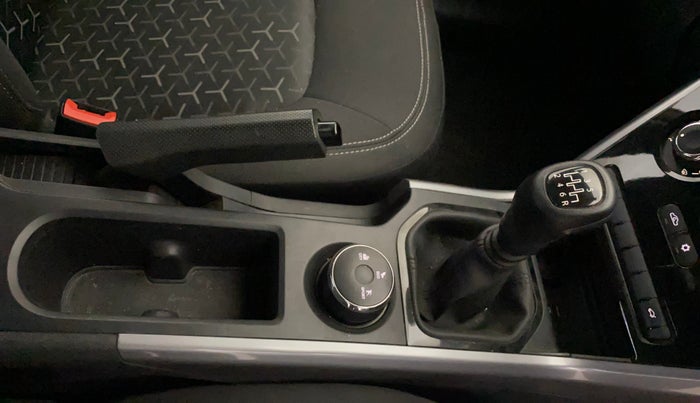 2022 Tata NEXON XM PETROL, Petrol, Manual, 10,355 km, Gear Lever