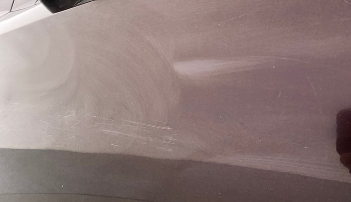 2013 Mahindra XUV500 W8 FWD, Diesel, Manual, 79,383 km, Front passenger door - Minor scratches