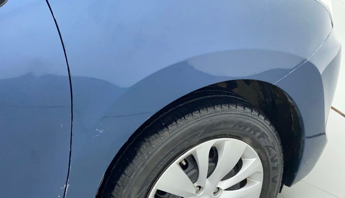 2016 Maruti Baleno DELTA PETROL 1.2, Petrol, Manual, 99,547 km, Right fender - Slightly dented