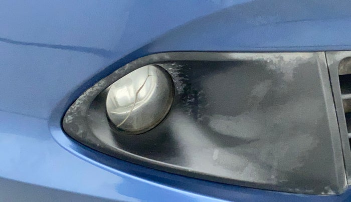 2016 Maruti Baleno DELTA PETROL 1.2, Petrol, Manual, 99,547 km, Right fog light - Minor damage