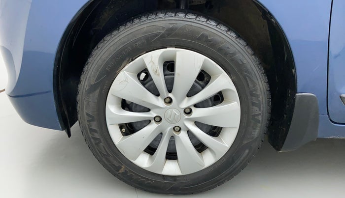 2016 Maruti Baleno DELTA PETROL 1.2, Petrol, Manual, 99,547 km, Left Front Wheel