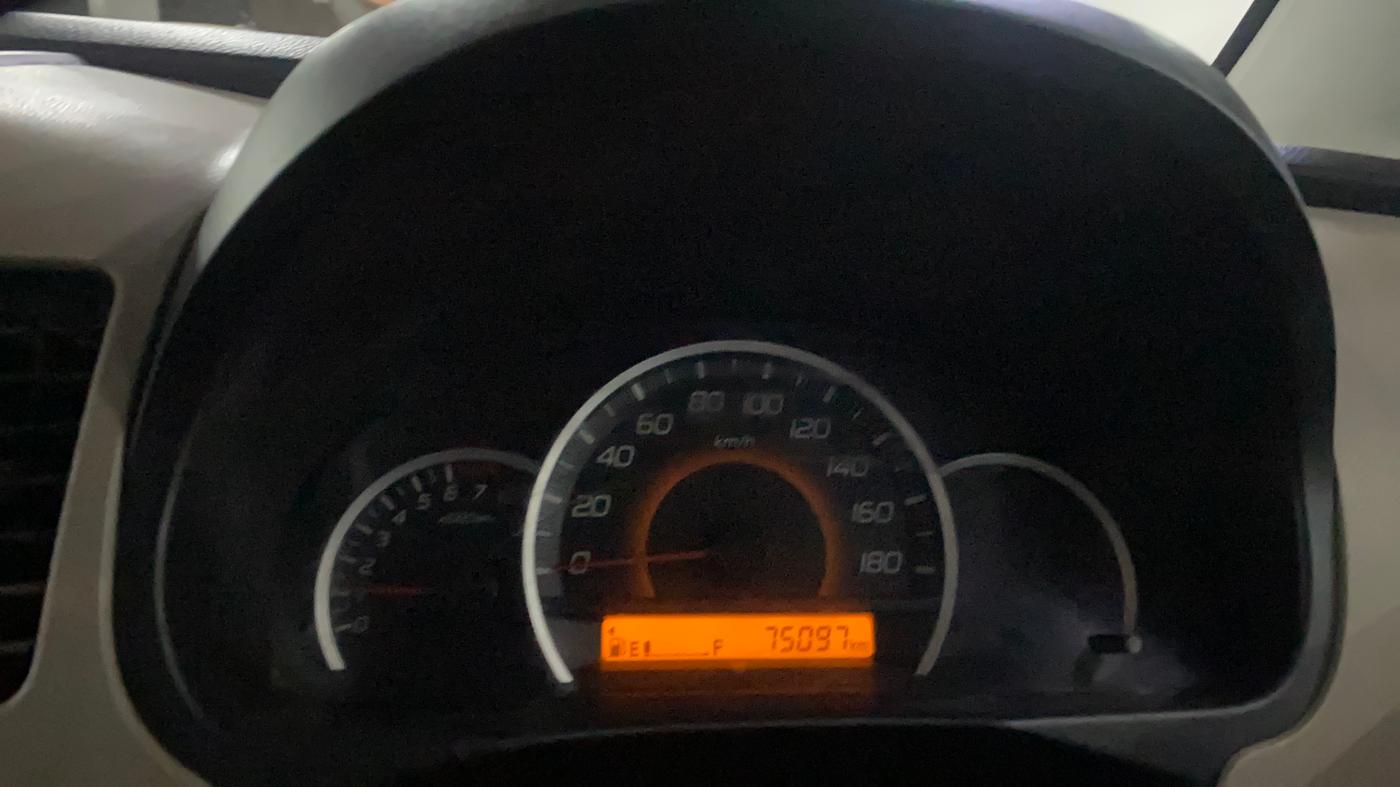 2015 Maruti Wagon R 1.0 VXI, Petrol, Manual, 75,076 km, Odometer Image