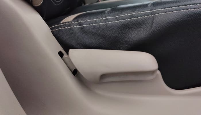 2017 Maruti Celerio ZXI AMT (O), Petrol, Automatic, 1,34,237 km, Driver Side Adjustment Panel