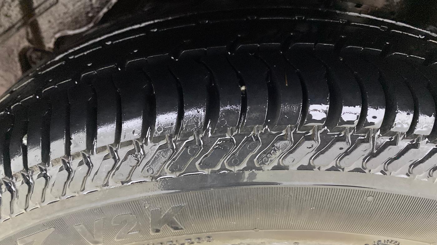 2015 Ford Figo Aspire TITANIUM 1.5 PETROL AT, Petrol, Automatic, 92,467 km, Left Rear Tyre Tread