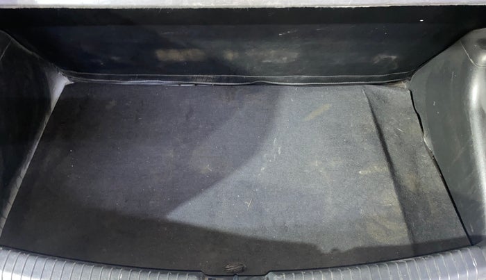 2019 Hyundai Grand i10 SPORTZ 1.2 KAPPA VTVT, Petrol, Manual, 1,00,189 km, Boot Inside