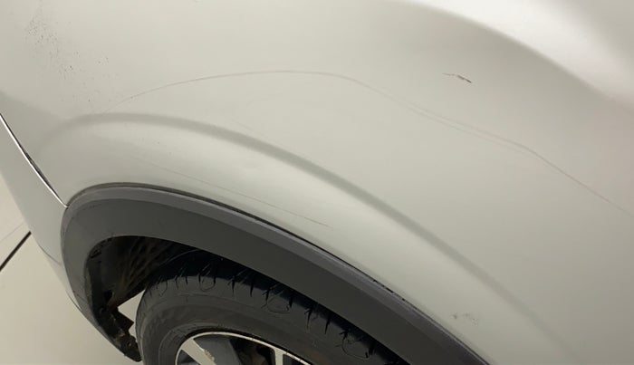 2019 Mahindra XUV300 W8 (O) 1.2 PETROL, Petrol, Manual, 75,927 km, Left fender - Slightly dented