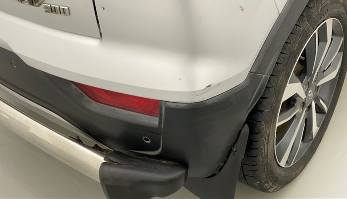 2019 Mahindra XUV300 W8 (O) 1.2 PETROL, Petrol, Manual, 75,927 km, Rear bumper - Minor scratches