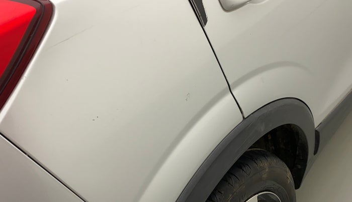 2019 Mahindra XUV300 W8 (O) 1.2 PETROL, Petrol, Manual, 75,927 km, Right quarter panel - Minor scratches
