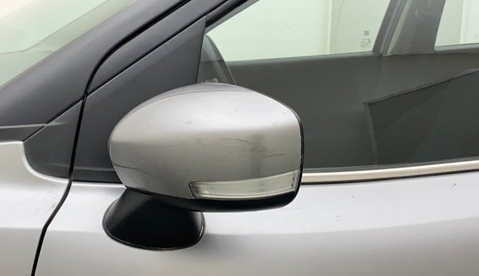 2019 Maruti Baleno ZETA CVT PETROL 1.2, Petrol, Automatic, 39,982 km, Left rear-view mirror - Indicator light not working