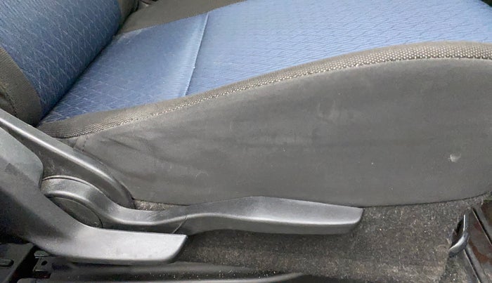 2019 Maruti Baleno ZETA CVT PETROL 1.2, Petrol, Automatic, 39,982 km, Driver Side Adjustment Panel