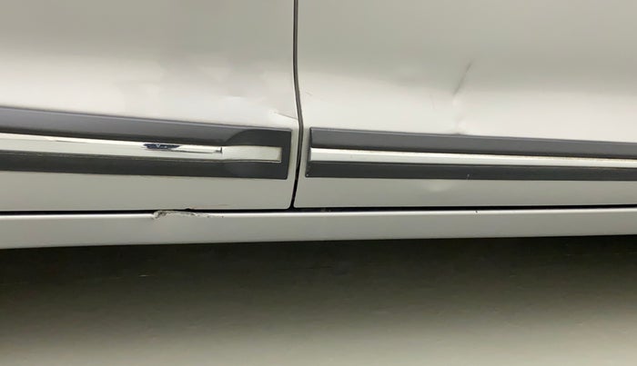 2019 Maruti Baleno ZETA CVT PETROL 1.2, Petrol, Automatic, 39,982 km, Right running board - Slightly dented