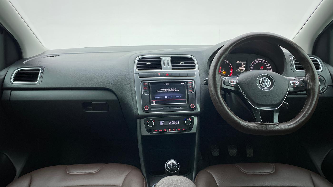 2020 Volkswagen Polo HIGHLINE PLUS 1.0, Petrol, Manual, 29,131 km, Dashboard