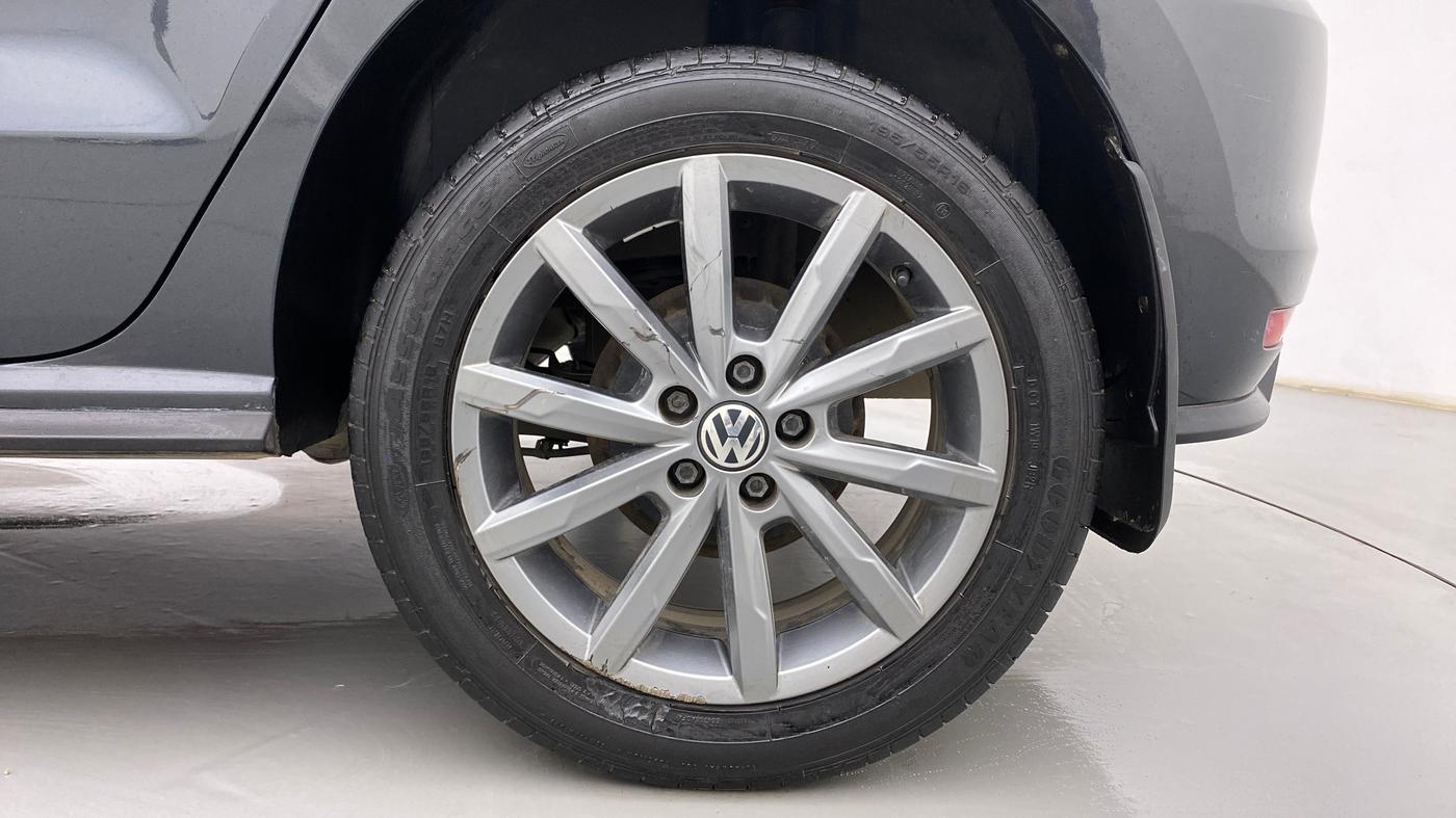 2020 Volkswagen Polo HIGHLINE PLUS 1.0, Petrol, Manual, 29,131 km, Left Rear Wheel